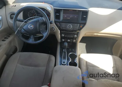 2017 Nissan Pathfinder S z USA, uszkodzony, nr VIN 5N1DR2MM0HC623091